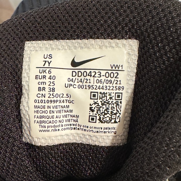 Nike Lebron James Witness V6  Sz 7Y Basketball Shoes    Navy/Black DDO423-002 - Picture 4 of 4